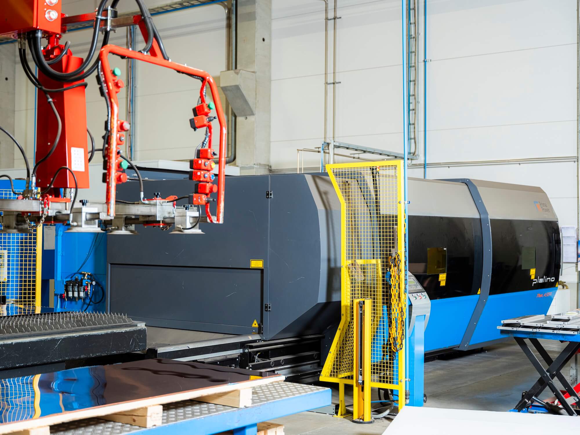 Platino Prima Power fiber laser cutter
